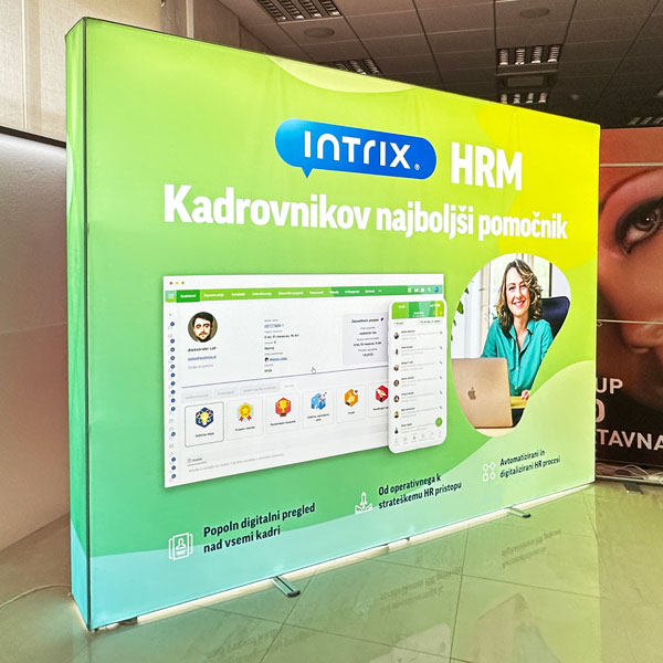 tekstilna stena Prima, pull down