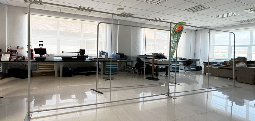 tekstilna stena Nova 600 in Prima